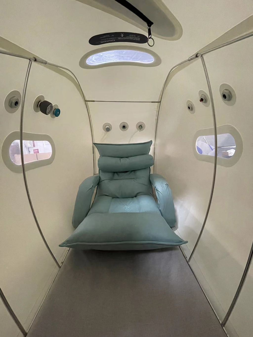 TimePod Air Seated 1.5ATA (Pro) – Soft-Shell Sitting / Reclining Hyperbaric Chamber